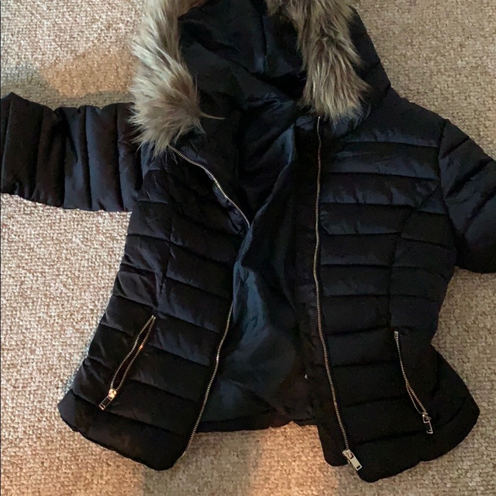Padded and Hooded Jacket/Coat